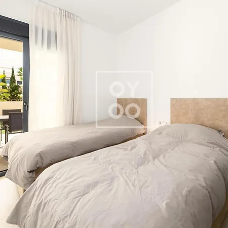 アパート Amalia Garden Groundfloor Retreat, Heated Pool, Near And Sea, By Oyoostays *