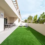 Amalia Garden Groundfloor Retreat, Heated Pool, Near And Sea, By Oyoostays Appartement Torrevieja