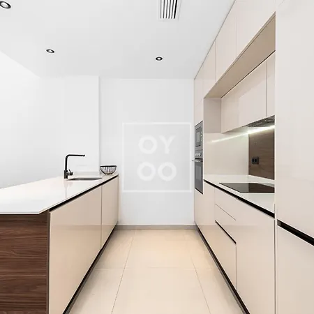 Amalia Garden Groundfloor Retreat, Heated Pool, Near And Sea, By Oyoostays Appartement Torrevieja