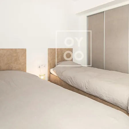 Amalia Garden Groundfloor Retreat, Heated Pool, Near And Sea, By Oyoostays