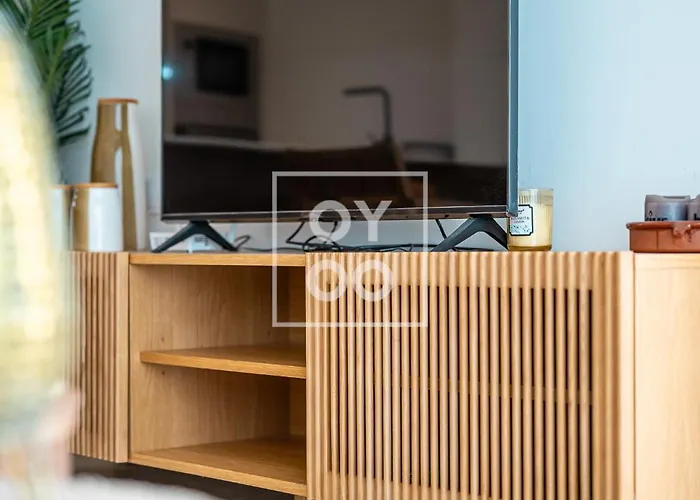 Amalia Garden Groundfloor Retreat, Heated Pool, Near And Sea, By Oyoostays * Torrevieja